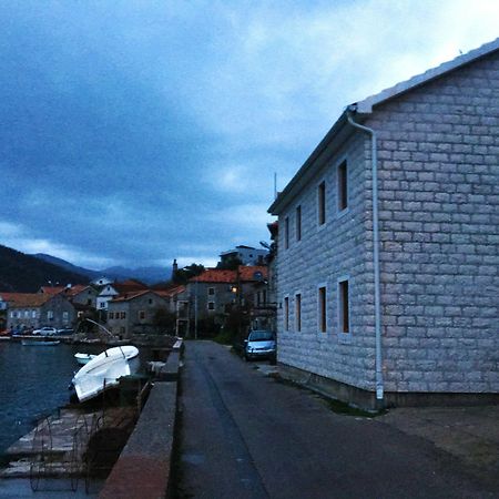 Apartments Lola Tivat Exterior photo